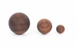 rollholz Kugel Set Walnut