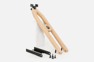WaterRower smartphone & tablet holder Oak